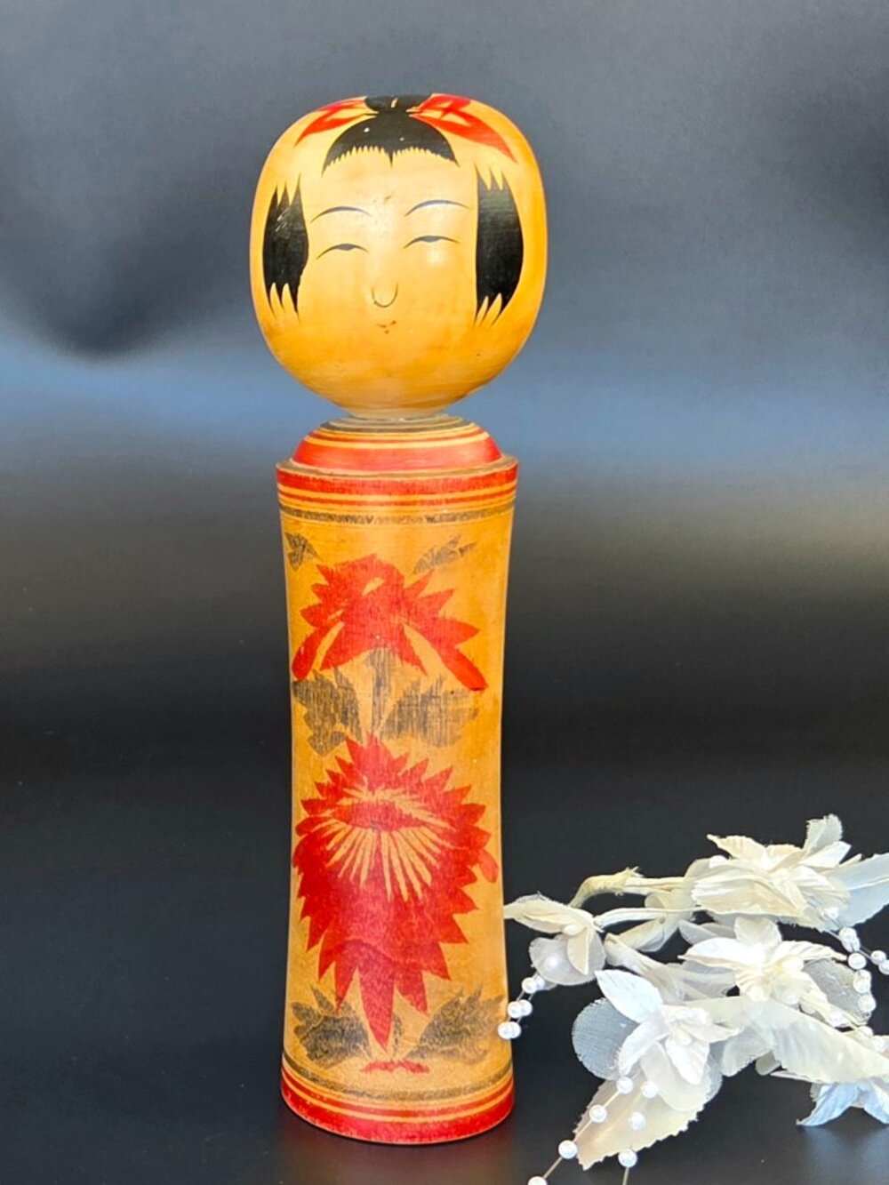Vintage Japanese Naruko Kokeshi Doll – Traditional Wooden Folk Art